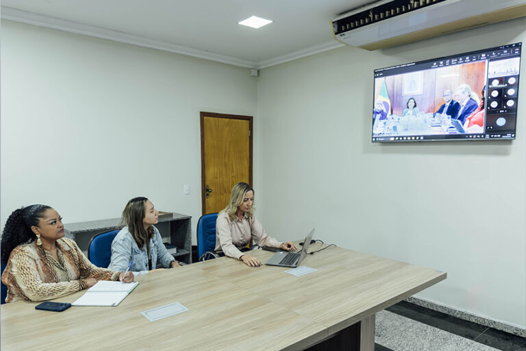 Gestores municipais participam de reunião sobre os efeitos climáticos do El Niño