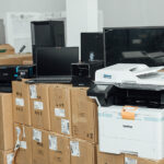 Prefeitura entrega novos equipamentos de informática para escolas da rede municipal