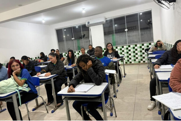 Alunos da EJA de Praça João Pessoa vão participar de palestra sobre “Outubro Rosa”